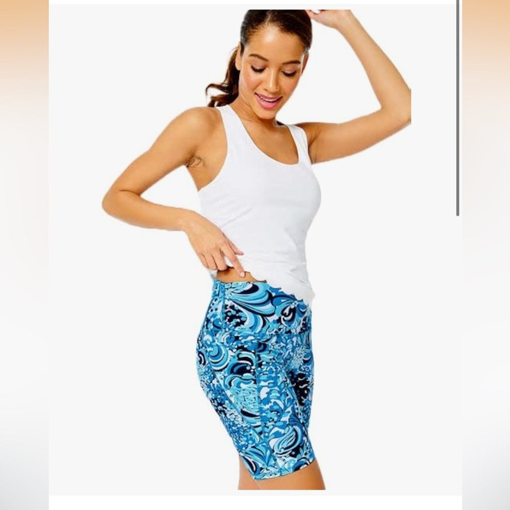 Lilly Pulitzer Blue Swirl Print Bike Shorts - Picture 2 of 9